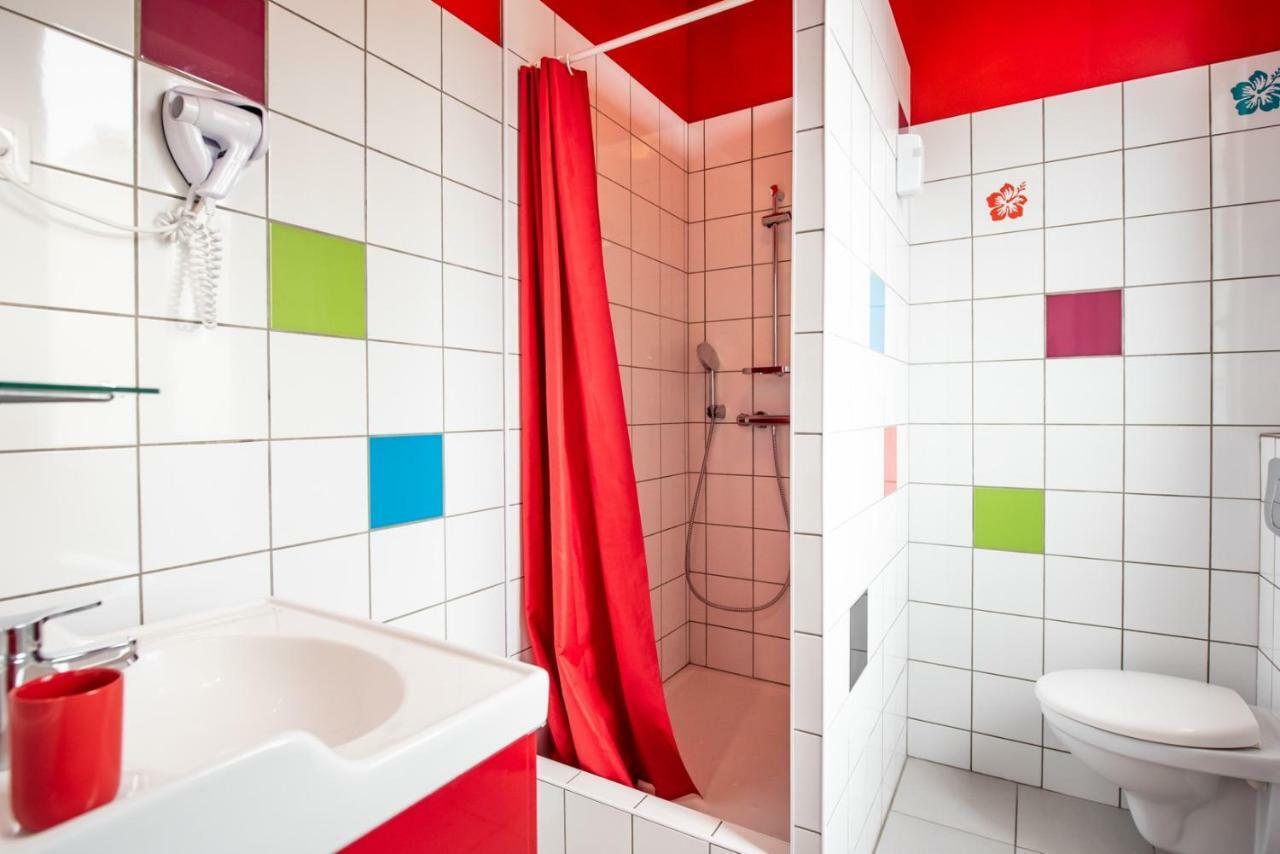 Double Room Private Bathroom