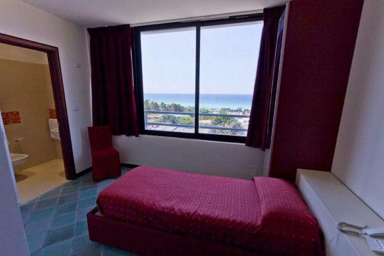 Standard Single Room,816455327:JPEG