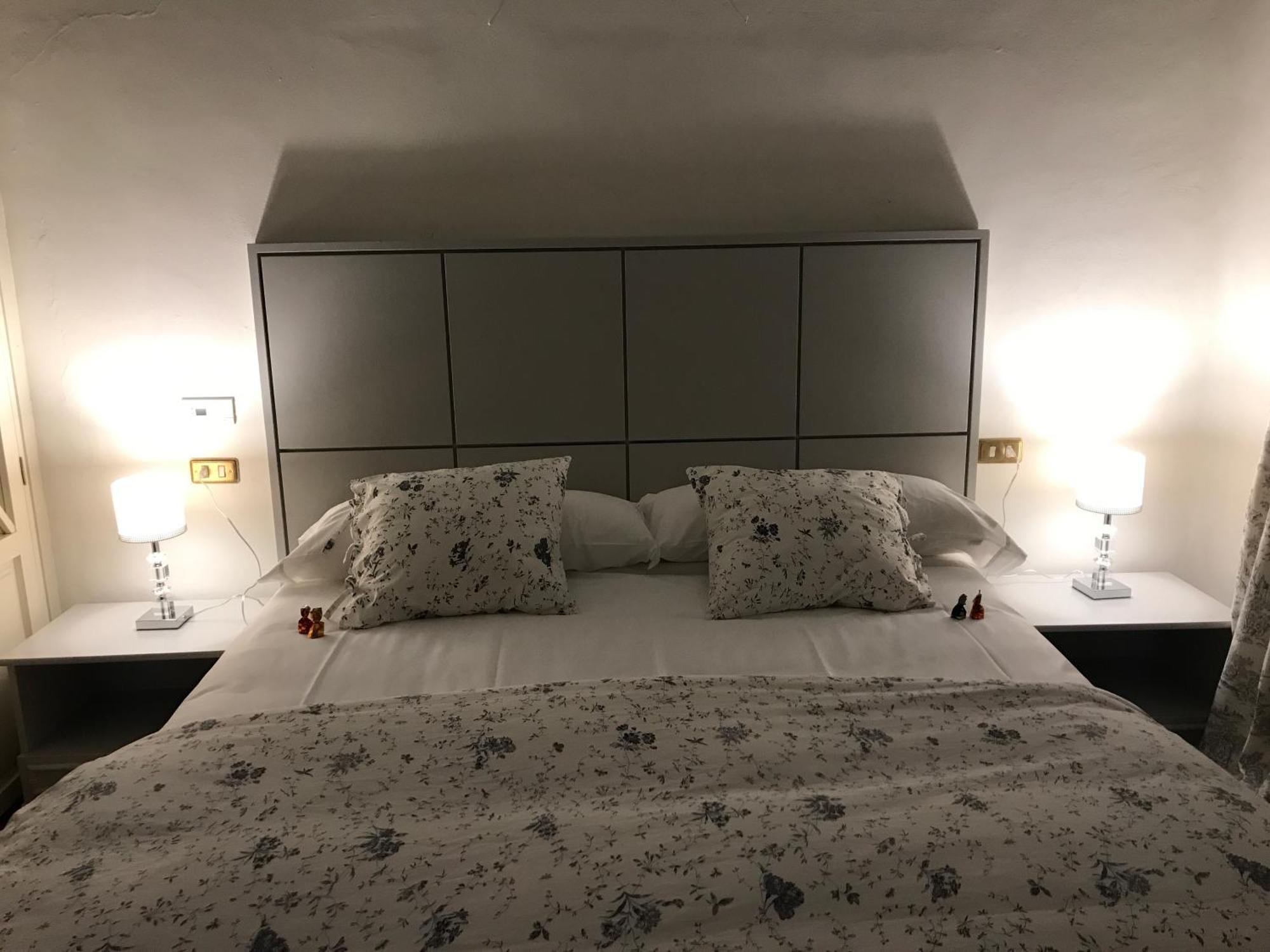Chambre Lit King-Size avec Baignoire Spa