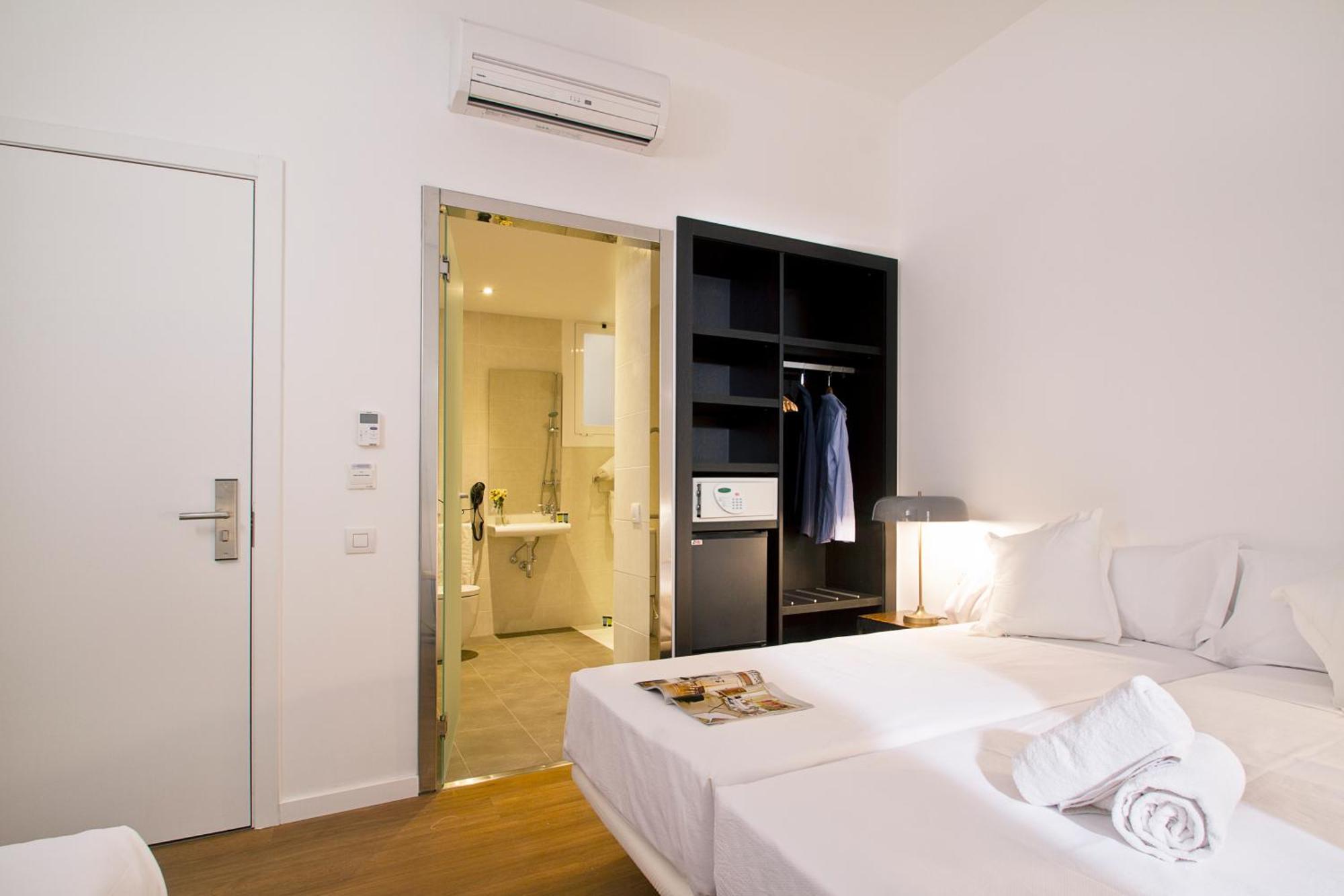 Twin Room Terrace