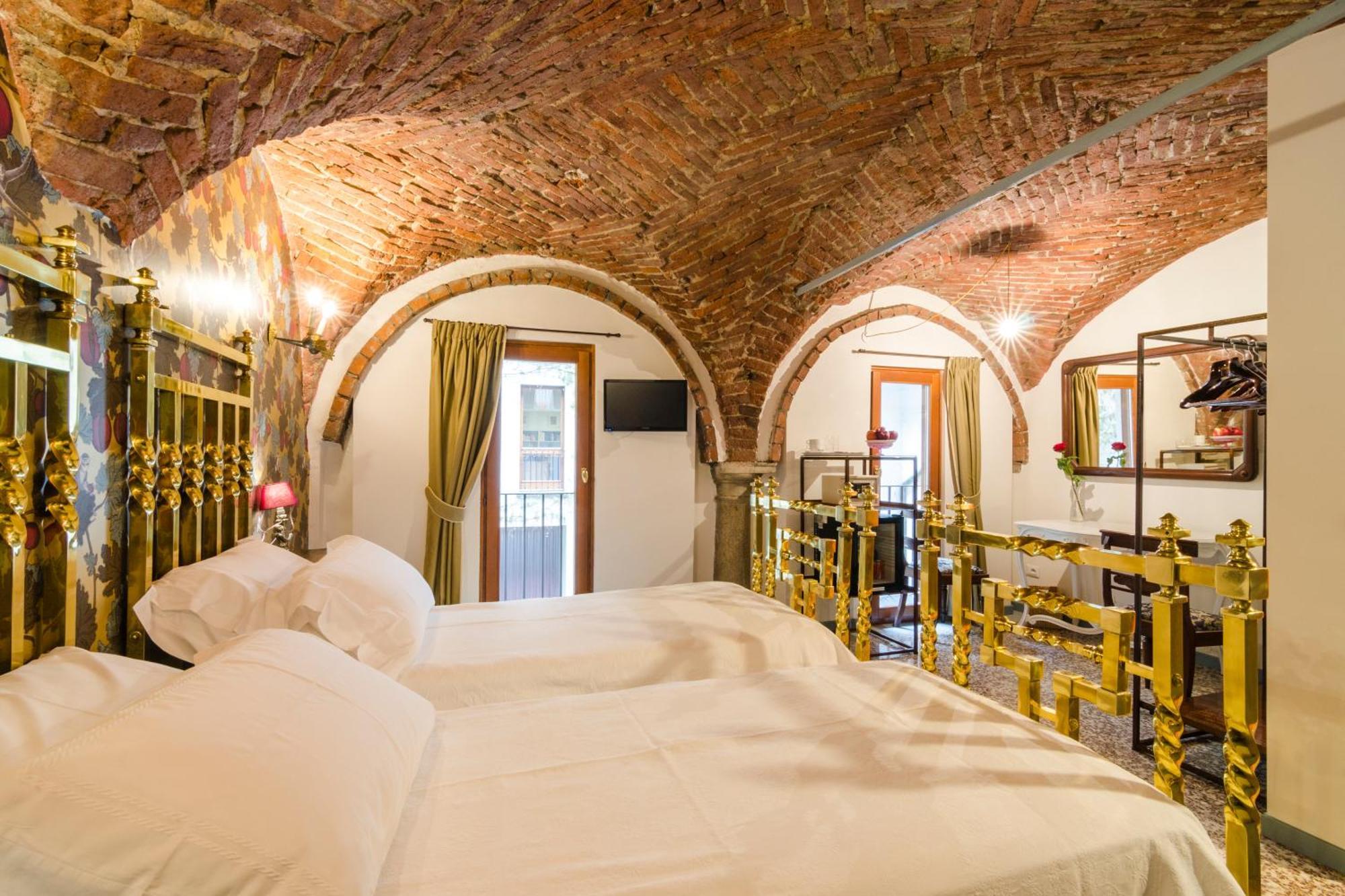 Superior Twin or Double Room