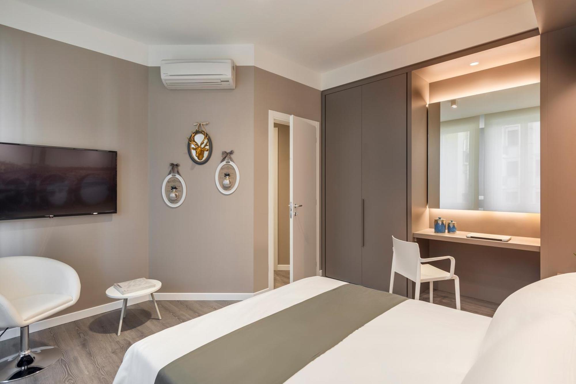 Superior Apartment