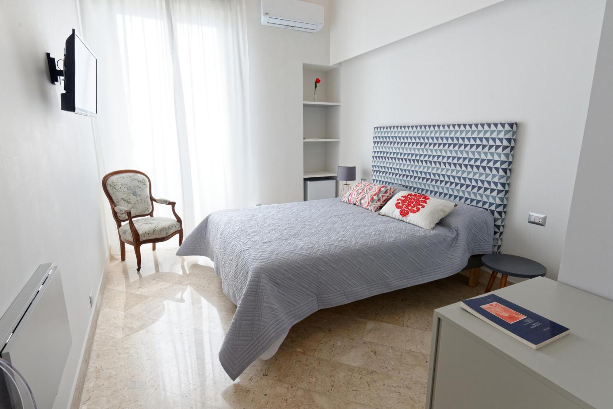 Double Room Private Bathroom