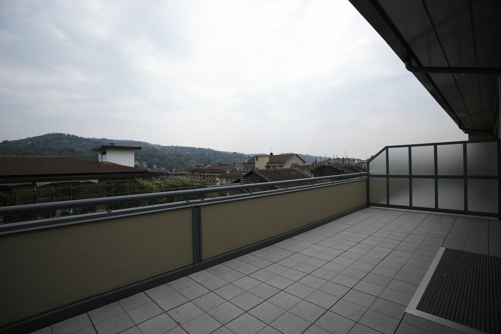 One-Bedroom Apartment Terrace