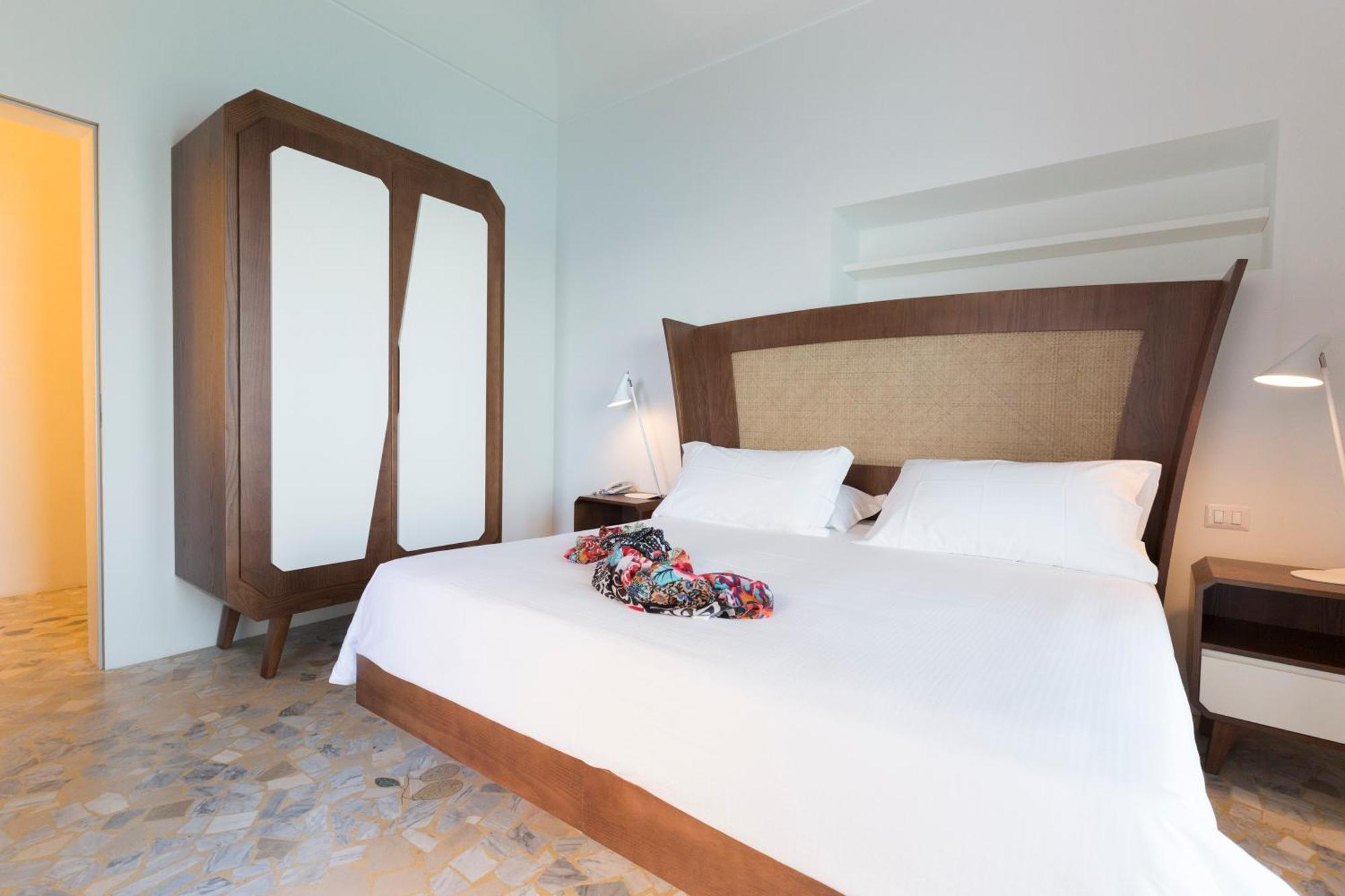 Deluxe Double Room Balcony Sea View