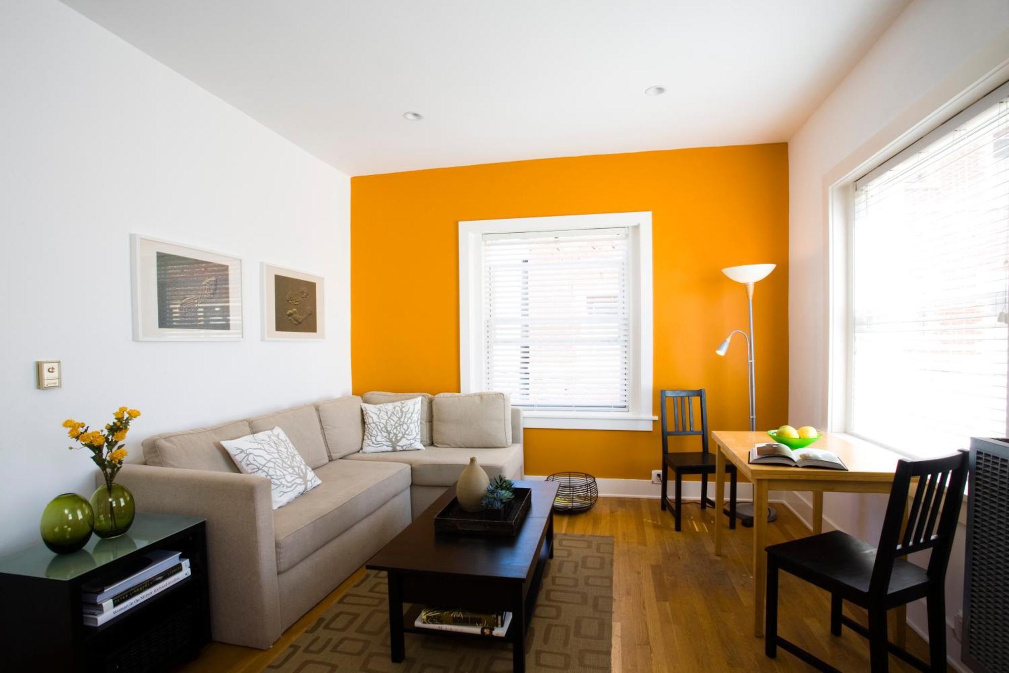 One Bedroom Suite 1 Queen Bed 1 Sofa Bed,824275235:JPEG