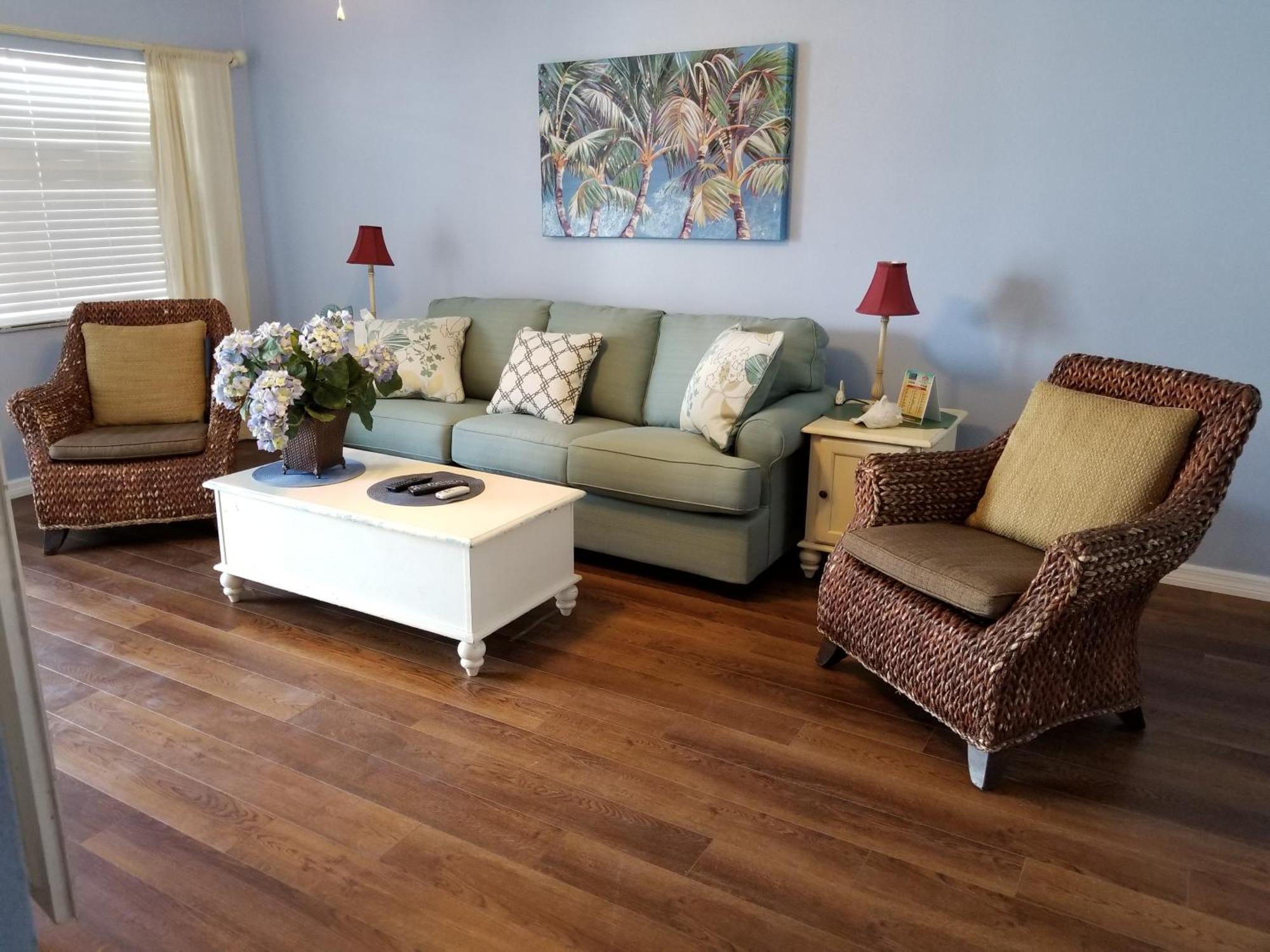 One-Bedroom Apartment Fits