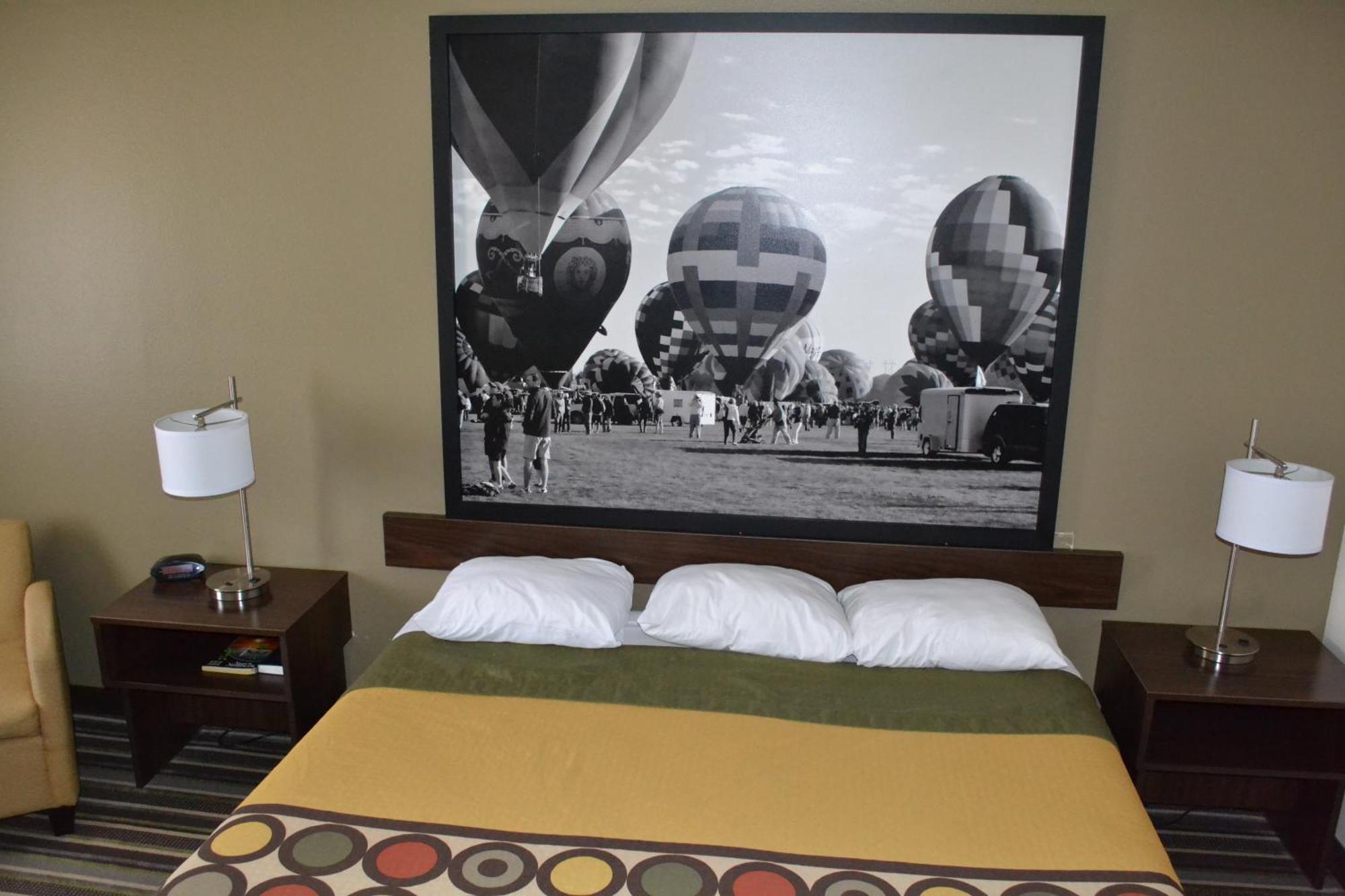 King Room Non-Smoking
