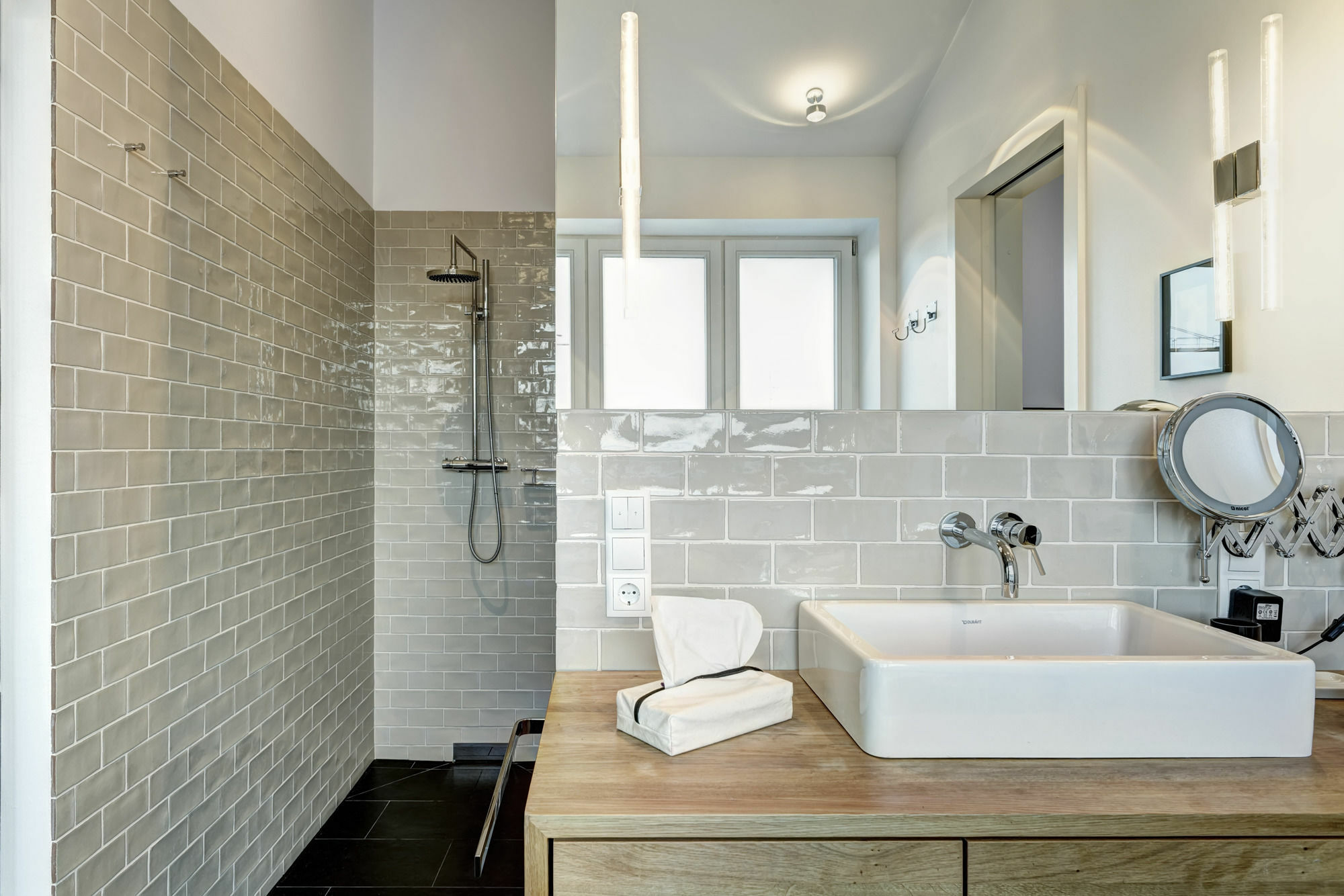 Two-Bedroom Penthouse Rooftop Terrace