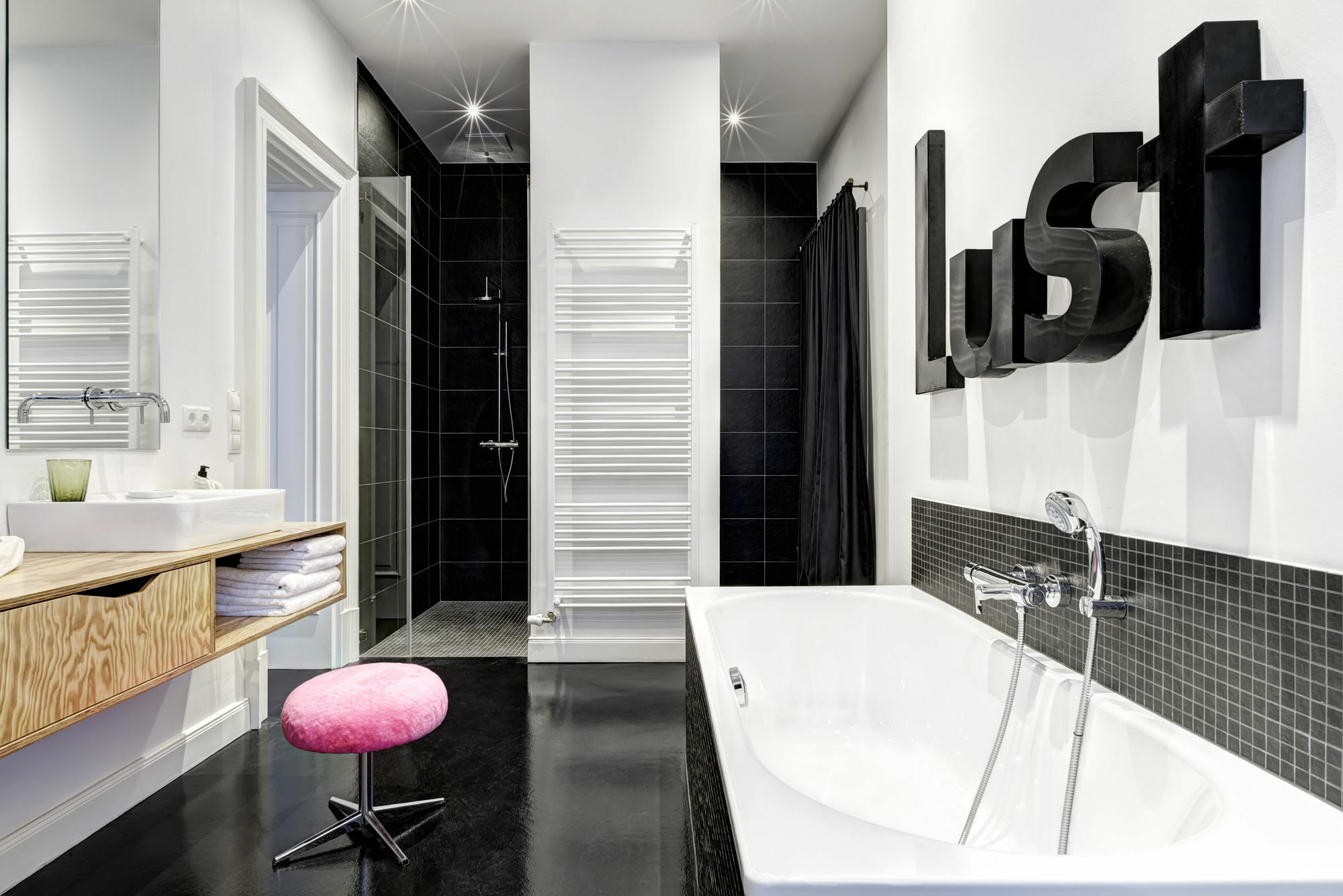 Studio Apartment 3