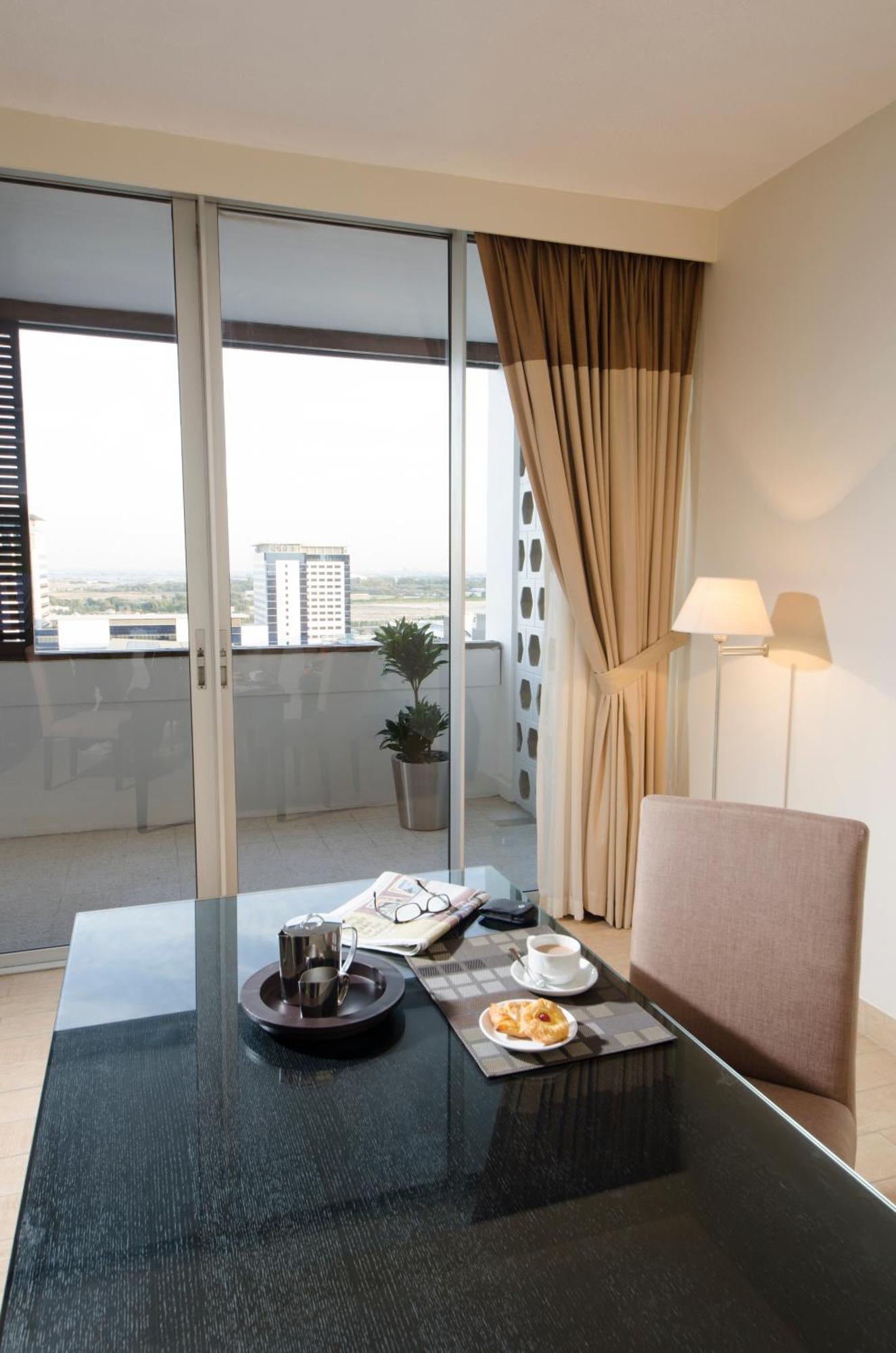 Executive One-Bedroom Apartment