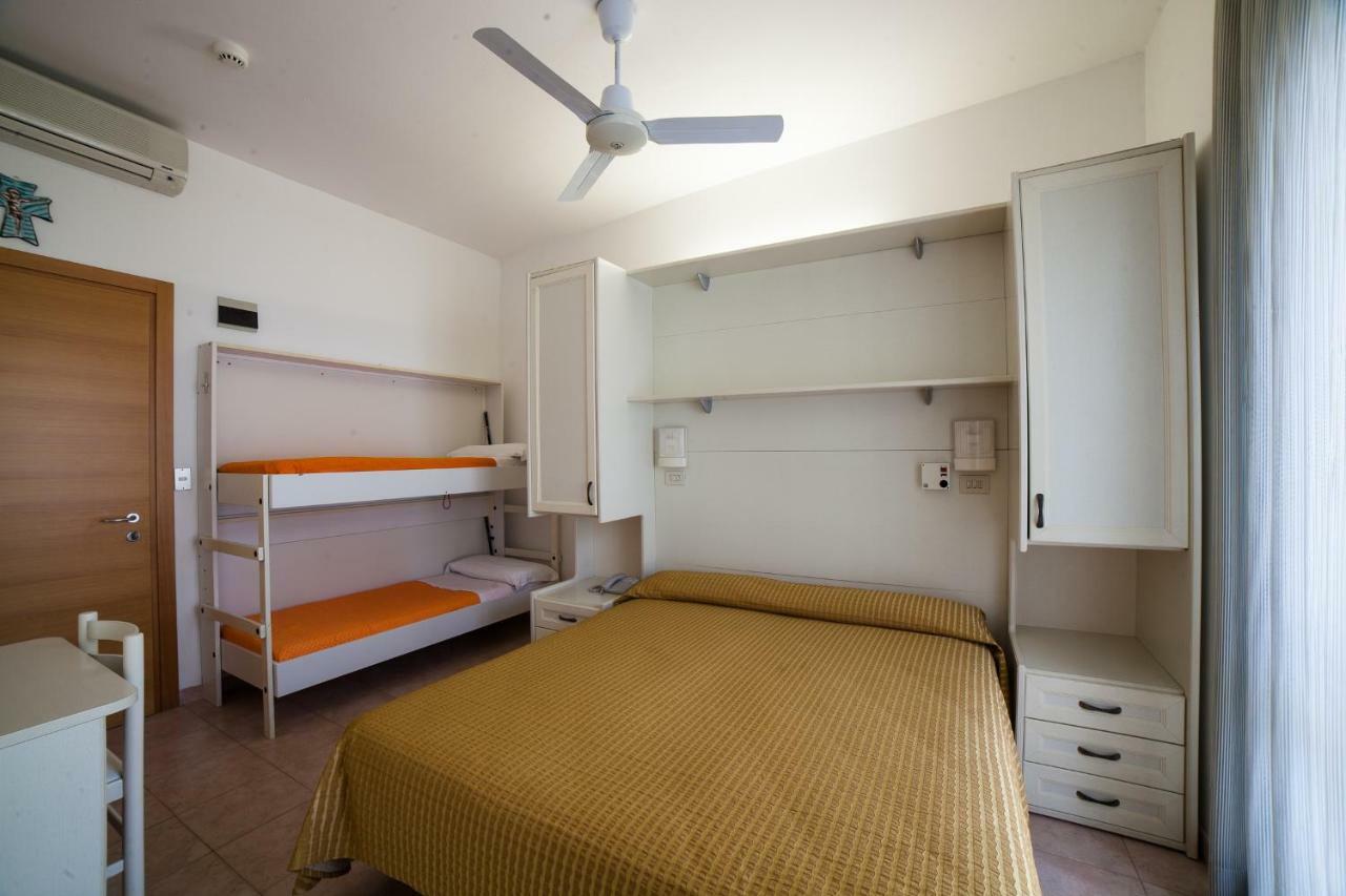 Quadruple Room Sea View,828277526:JPEG