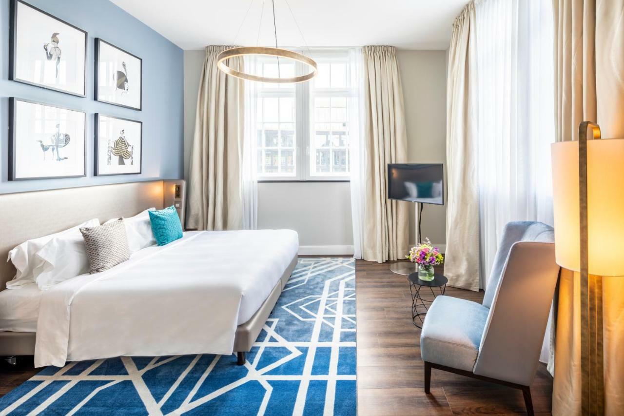 Premier Suite