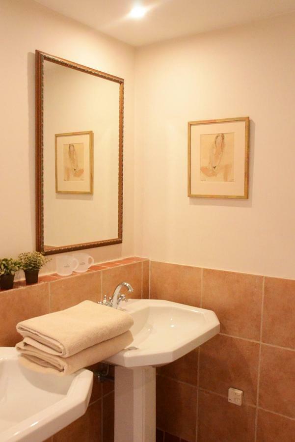 Triple Room Private Bathroom