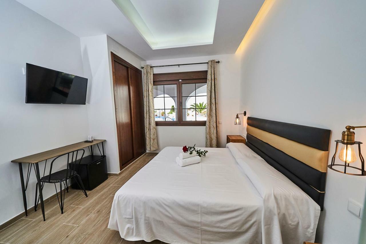 Double or Twin Room Pool View