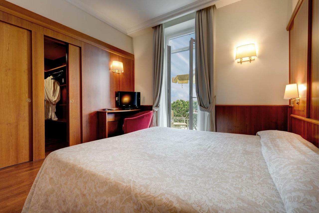 Superior Double or Twin Room Sea View