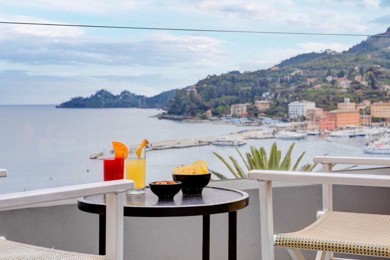 Deluxe Double or Twin Room Sea View