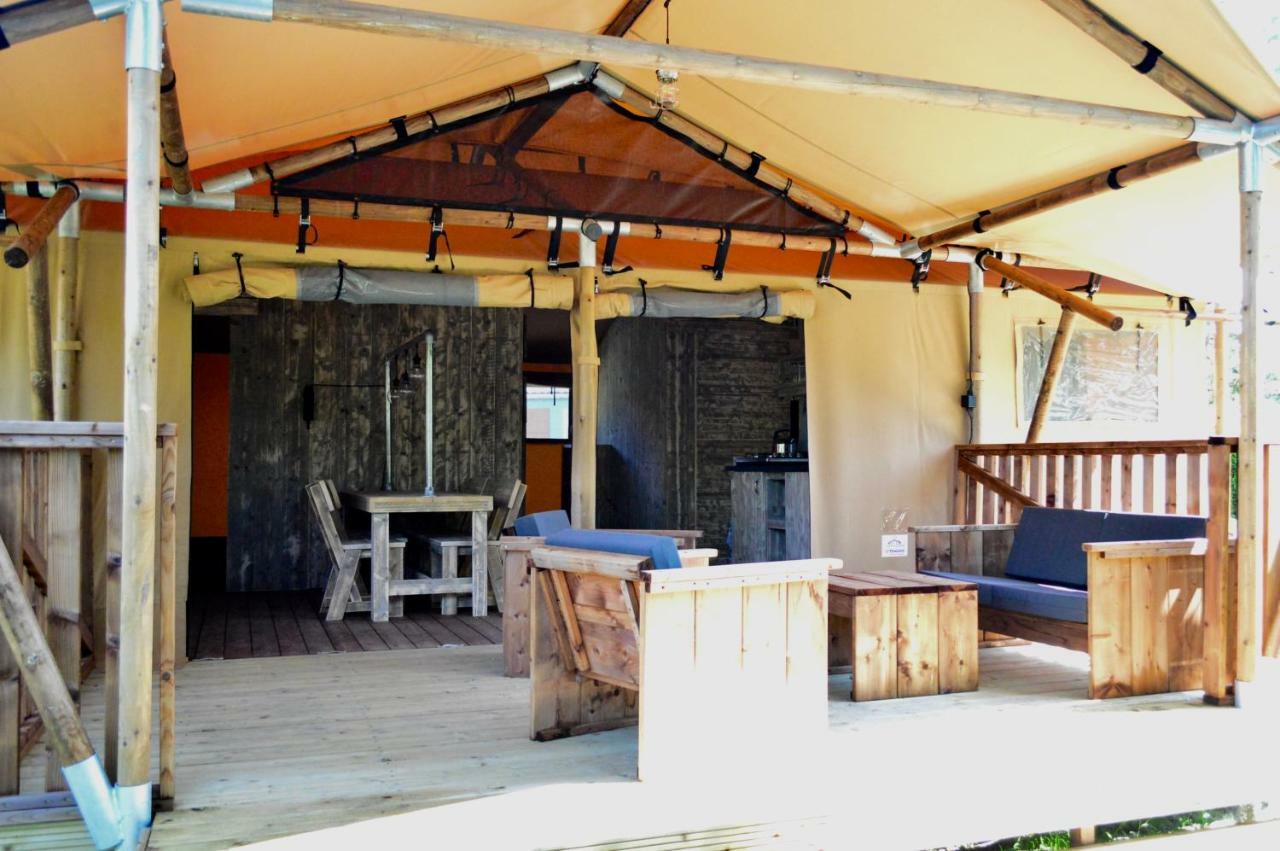 Deluxe Tent