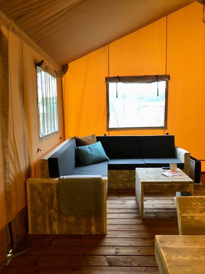 Deluxe Tent