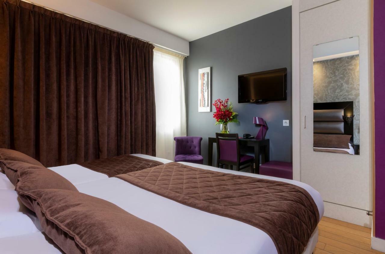 Superior Triple Room