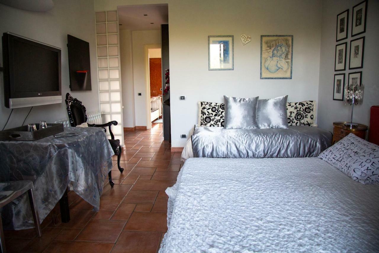 Suite con vasca doccia e balcone