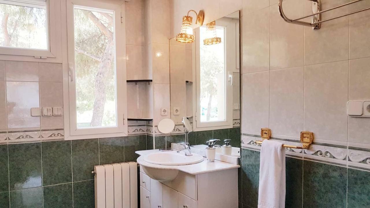 Double Room Bath