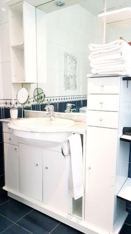 Double Room Bath