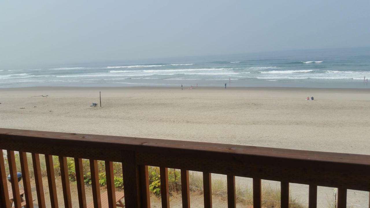 Queen Room Ocean Front