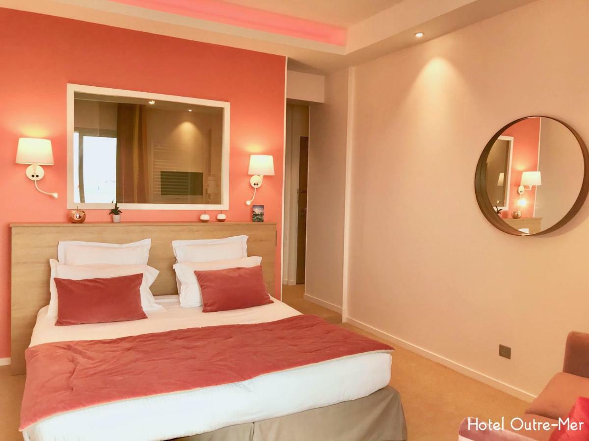 Deluxe Double Room with Terrace and Sea View,1206618496:JPEG