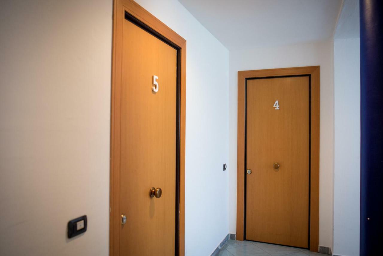 Superior One-Bedroom Apartment
