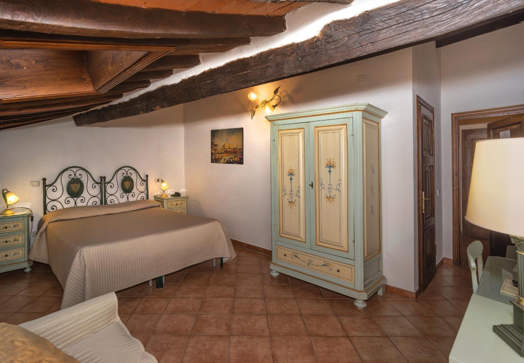 Classic Double or Twin Room