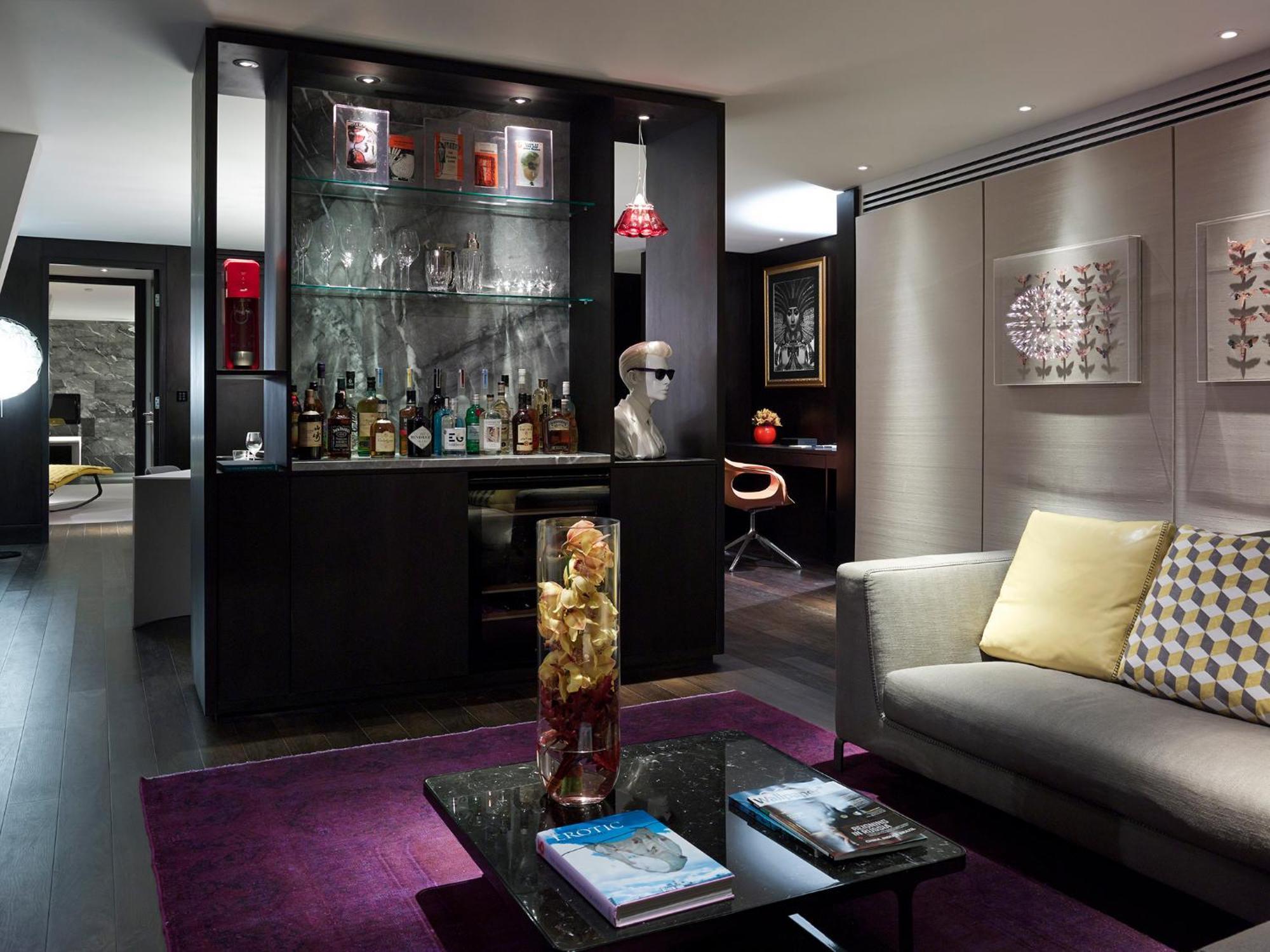 Suite