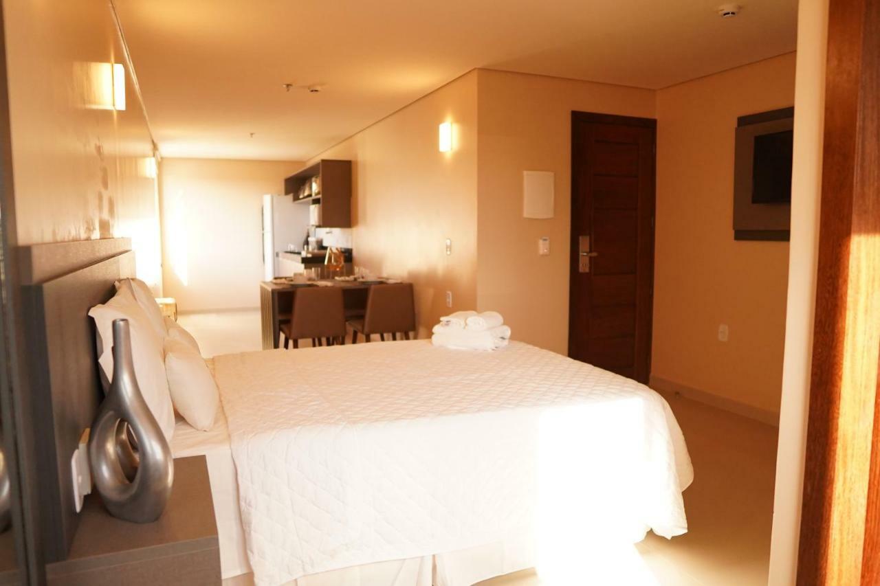 Deluxe Studio