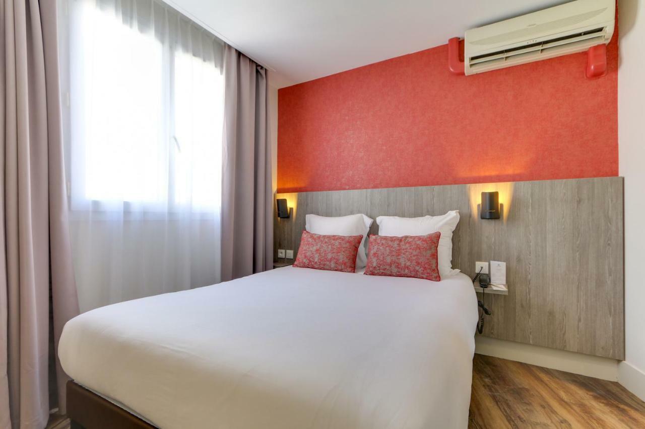 Classic Double Room,942271288:JPEG