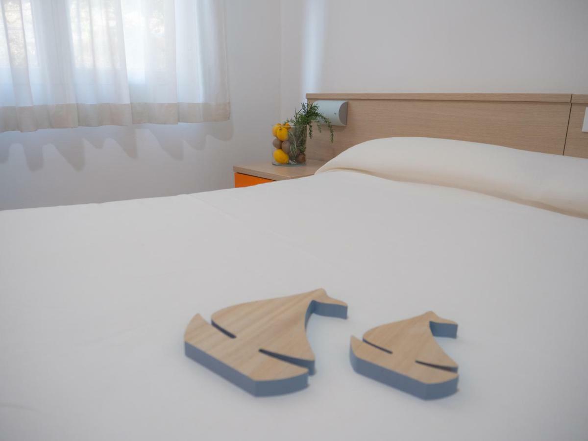 Triple Room Bathroom