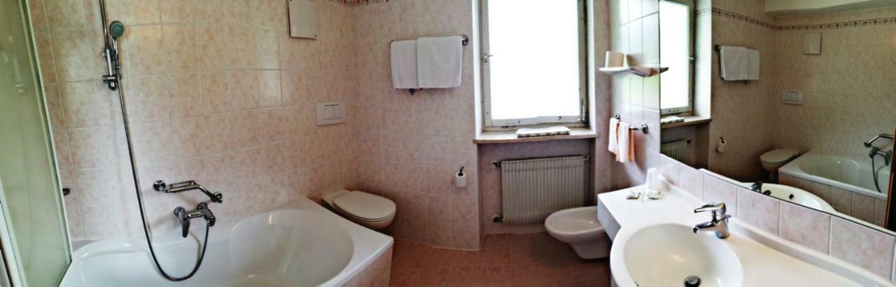 Superior Double or Twin Room,847276634:JPEG