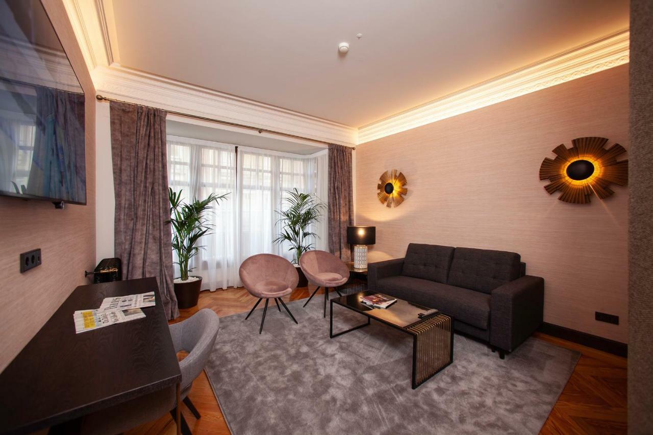 Deluxe Junior Suite