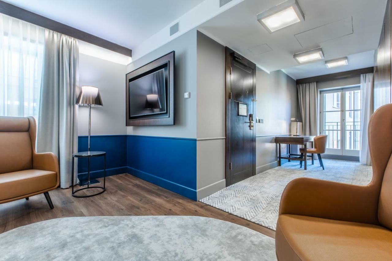 Junior Suite Balcony