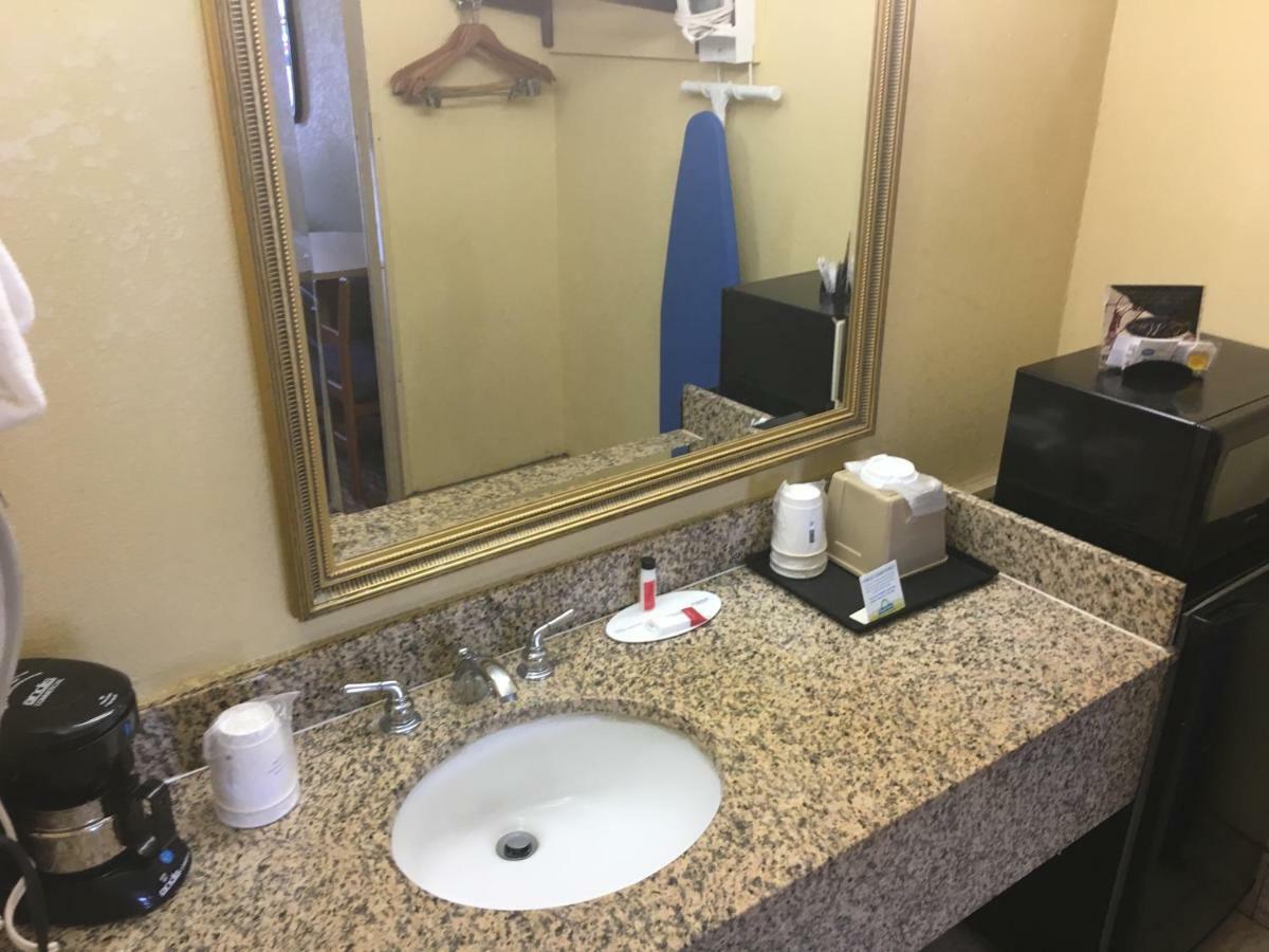 Double Room Two Double Beds Smoking