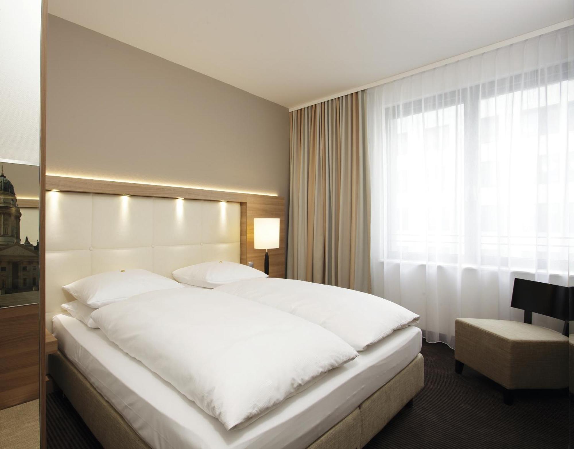 Comfort Double or Twin Room,698671557:JPEG