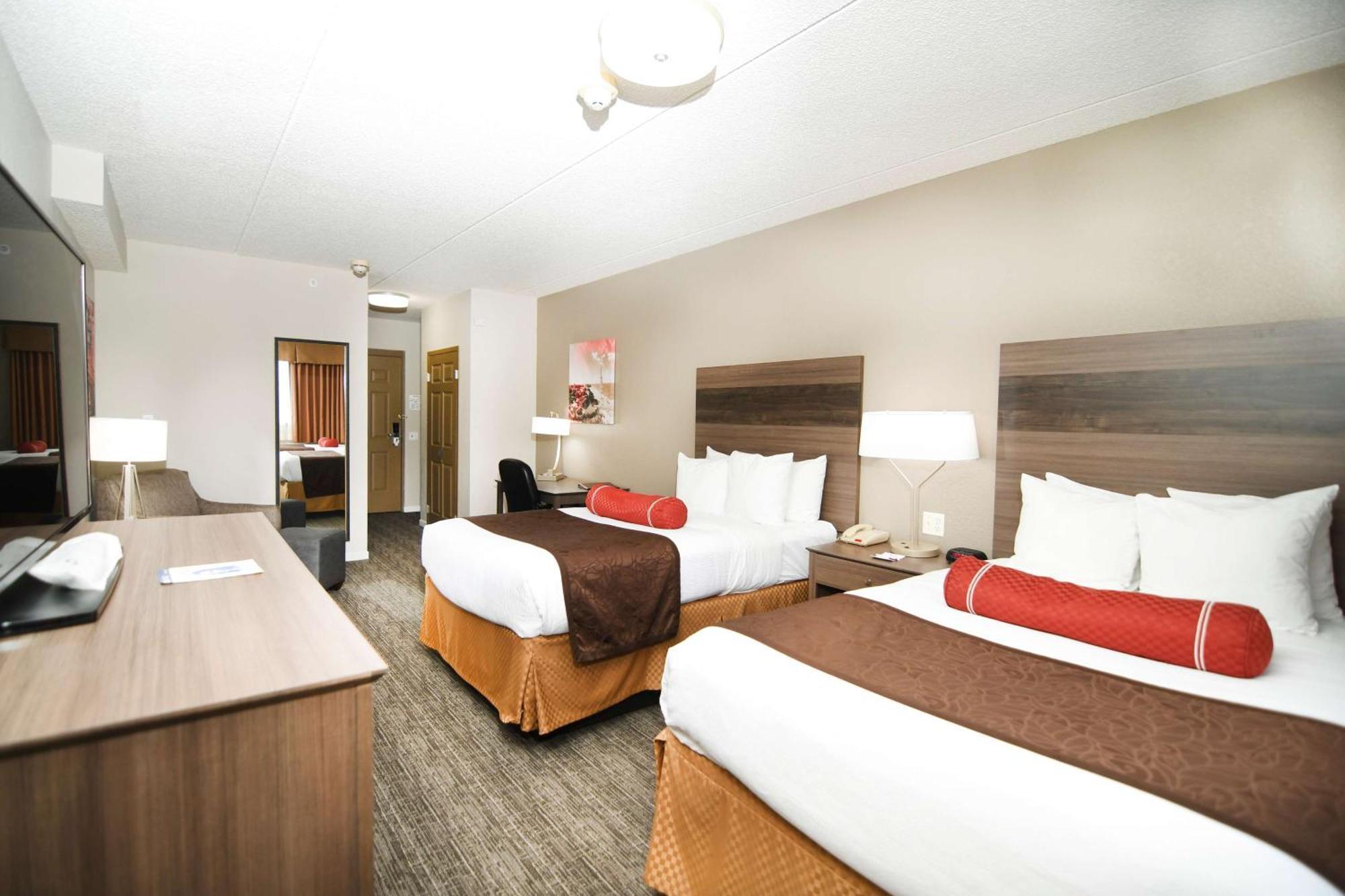 Double Suite with Two Double Beds - Non-Smoking