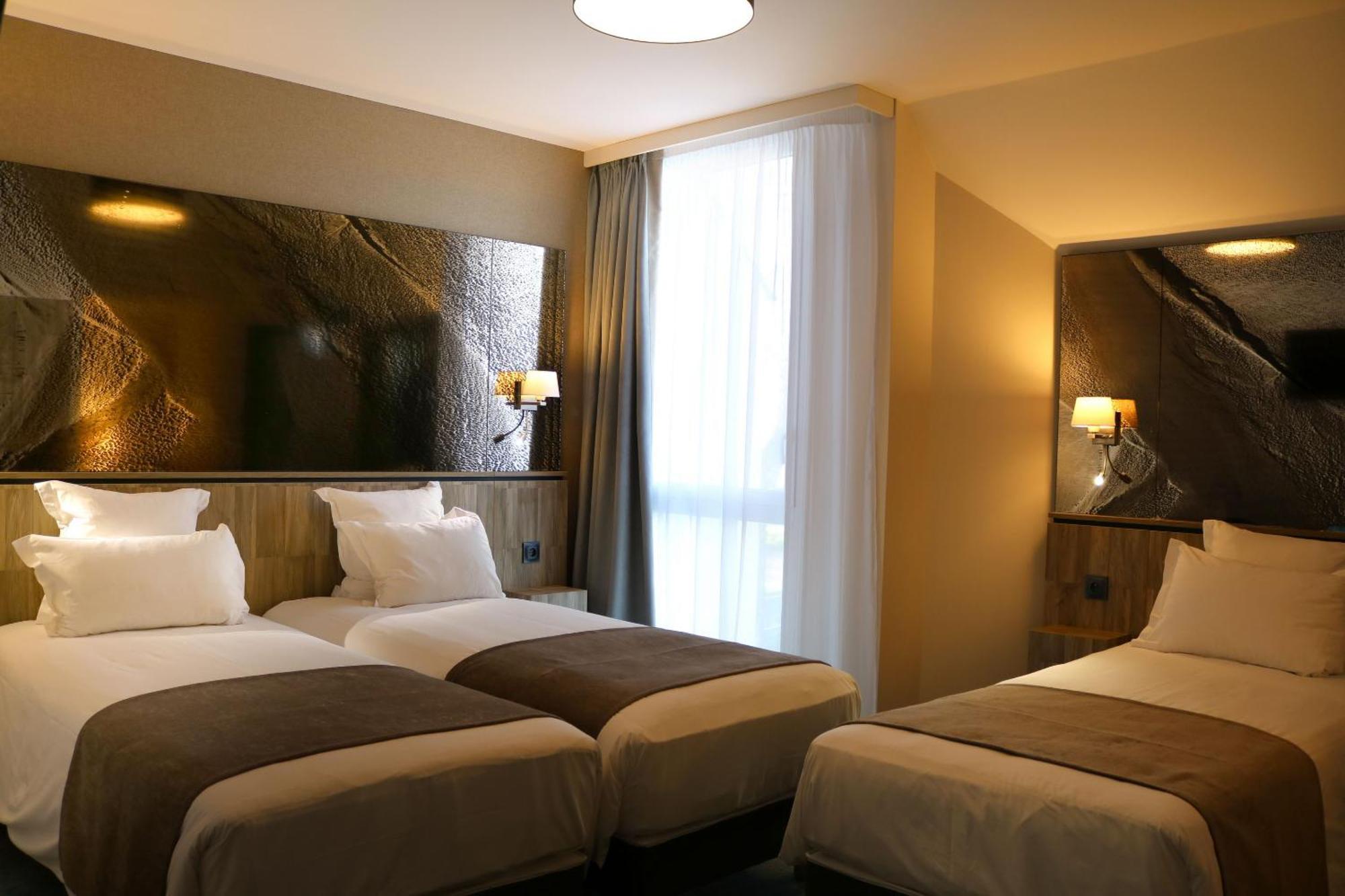 Triple Room,843170078:JPEG