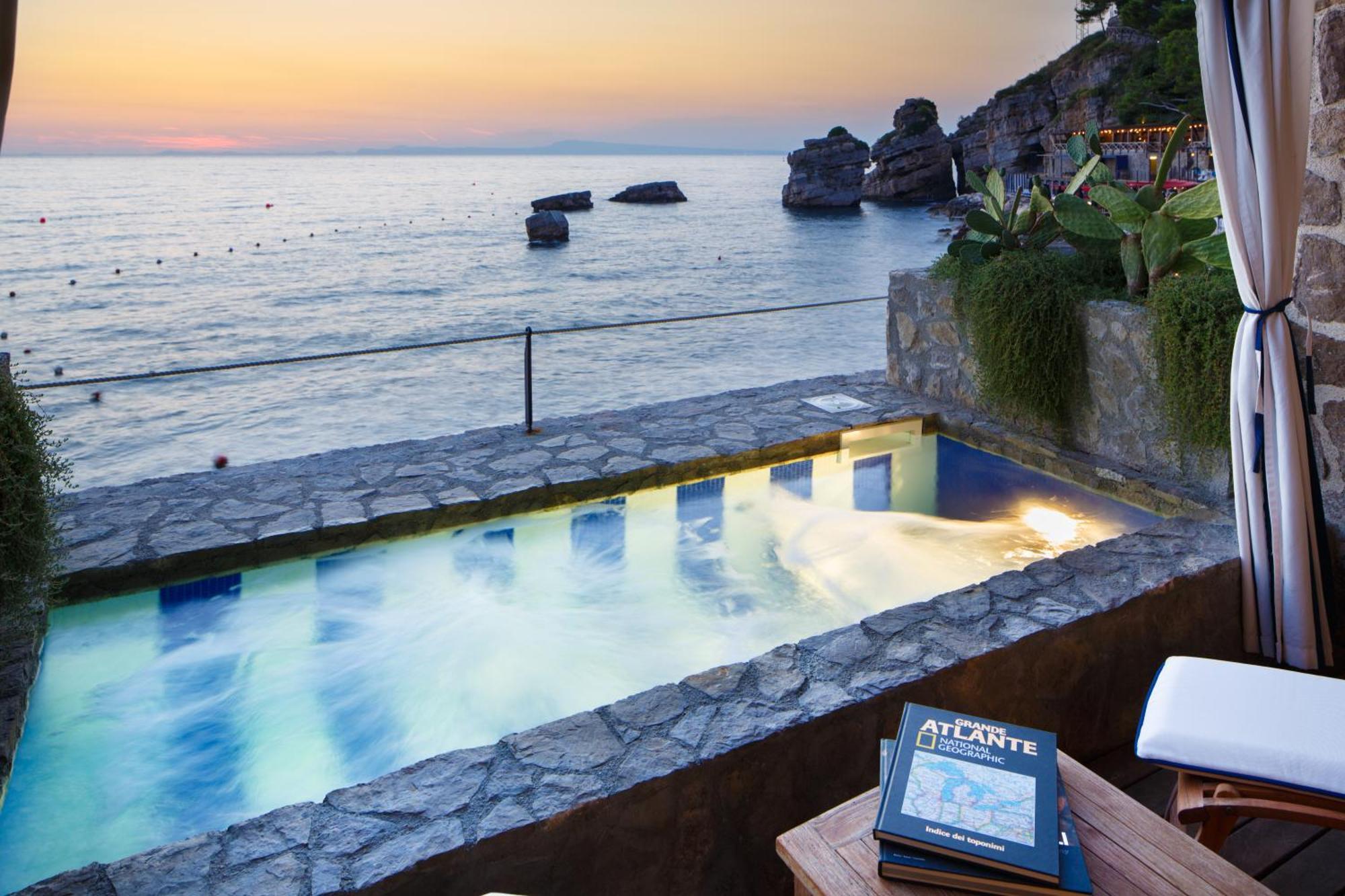 Camera Paradise con Piscina Privata