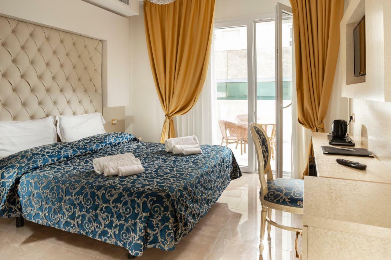 Junior Suite Partial Sea View