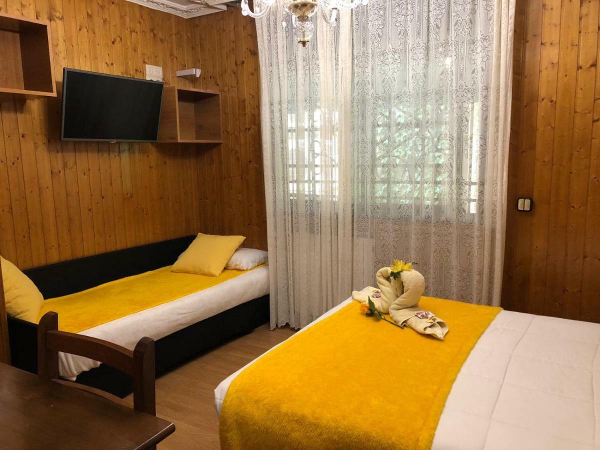 Economy Triple Room