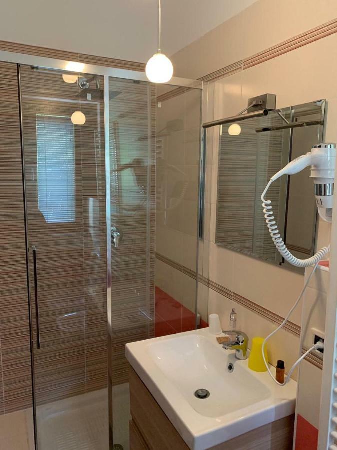 Basic Triple Room
