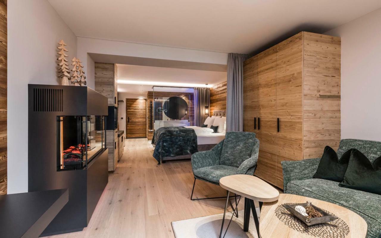 Junior Suite Mountain View