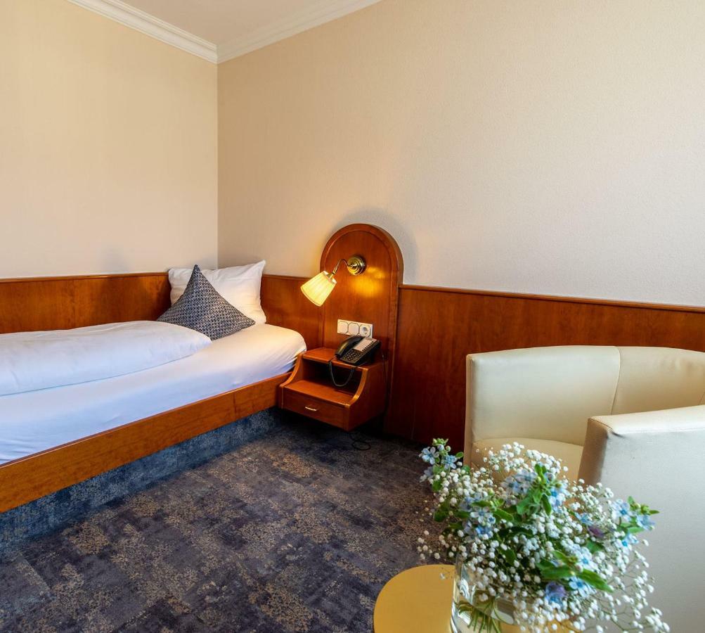 Standard Single Room