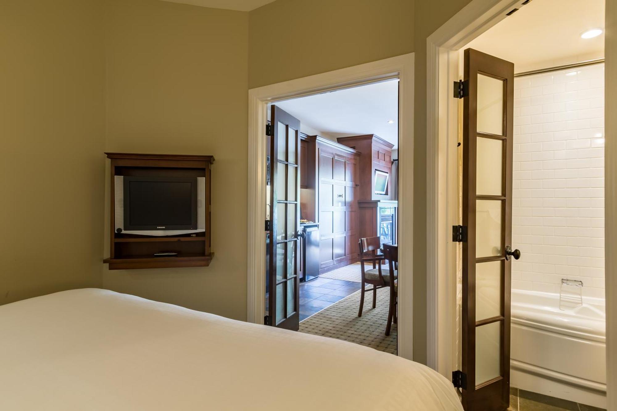 One-Bedroom Suite