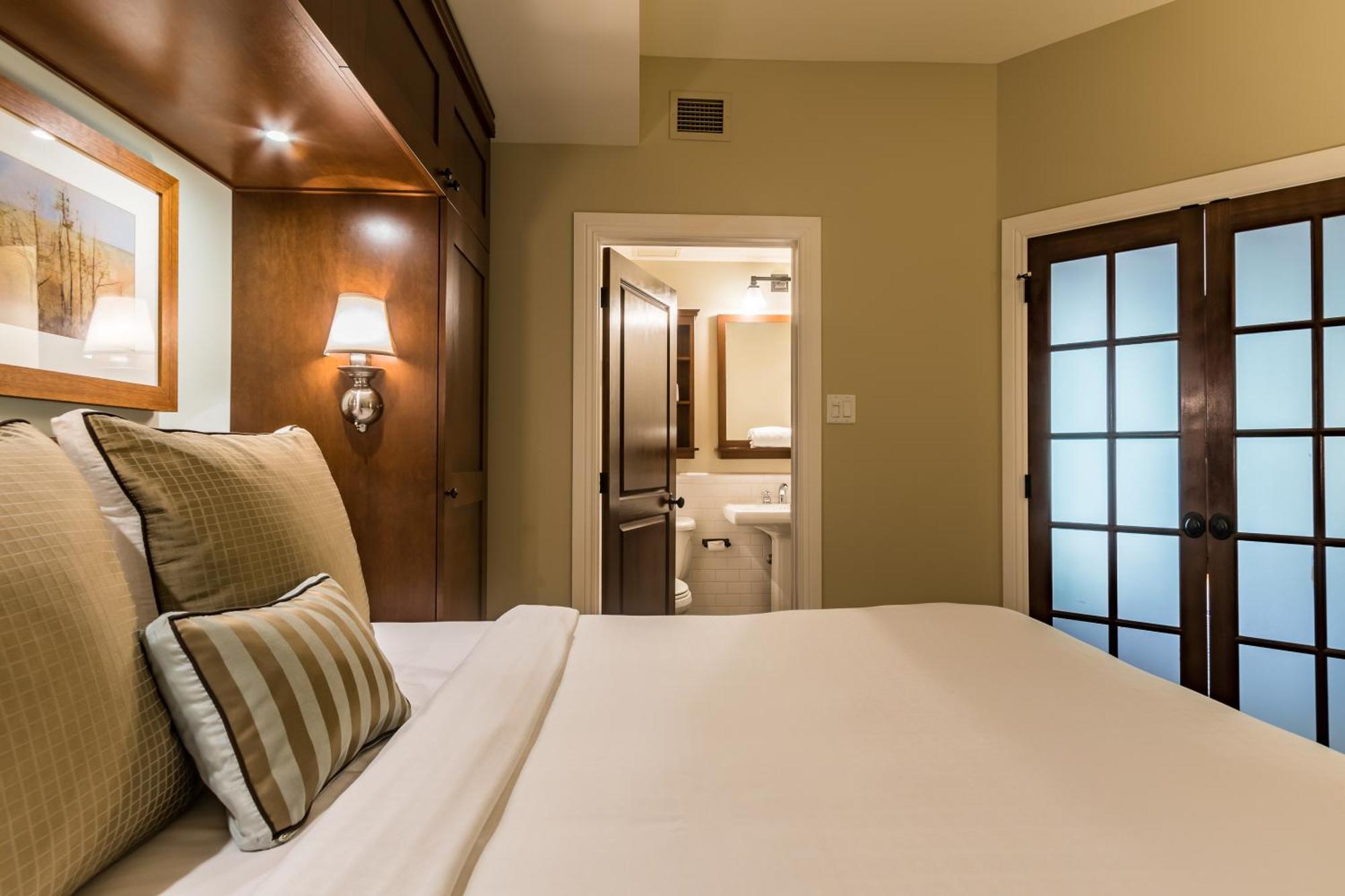 Two-Bedroom Family Suite